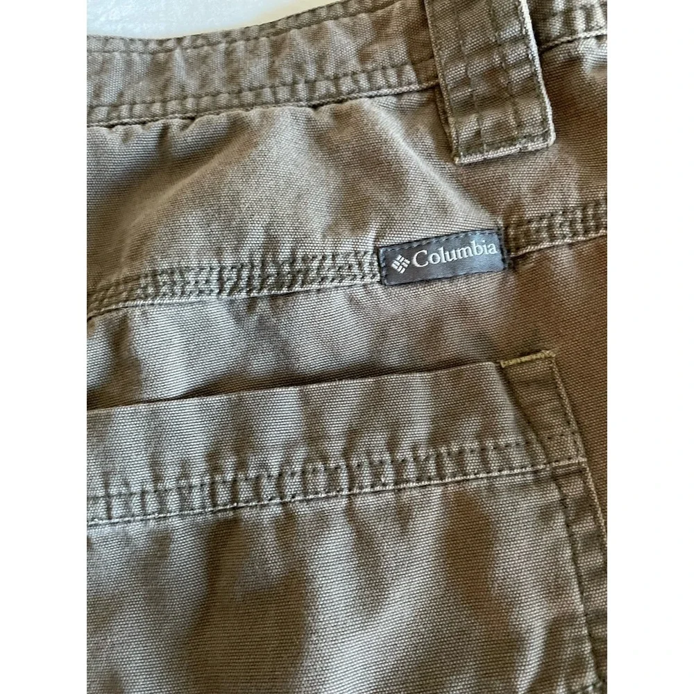Columbia Omni-Shield Men's 38 Green Khaki Cotton Cargo Hiking Utility Shorts 9